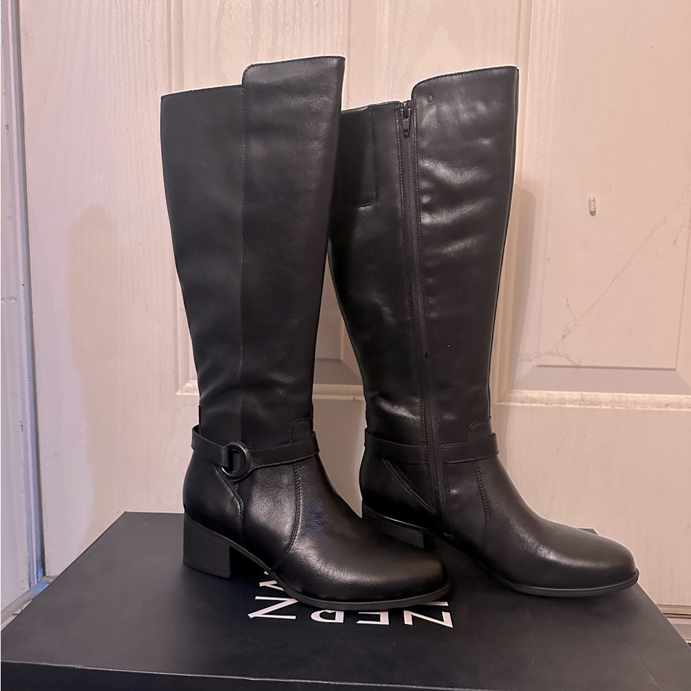 Naturalizer tall boots size 8.5